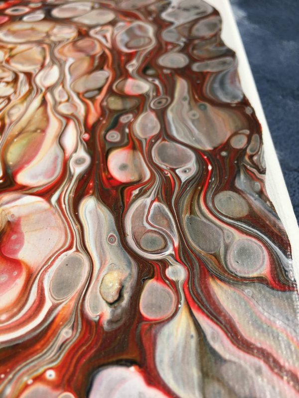 Centered Pour #1 - Closeup