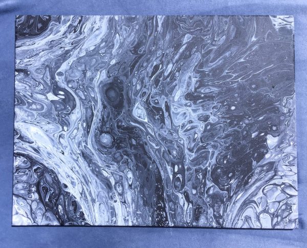 Black and White Pour