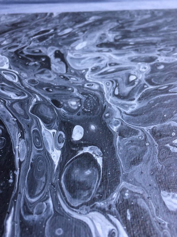 Black and White Pour - Detail