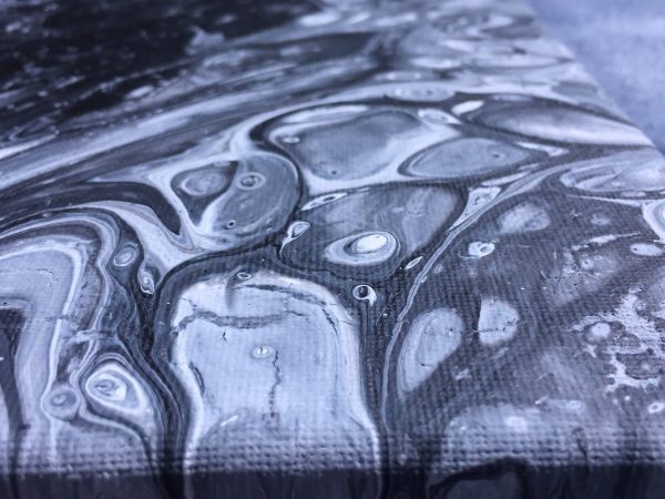 Black and White Pour - Detail